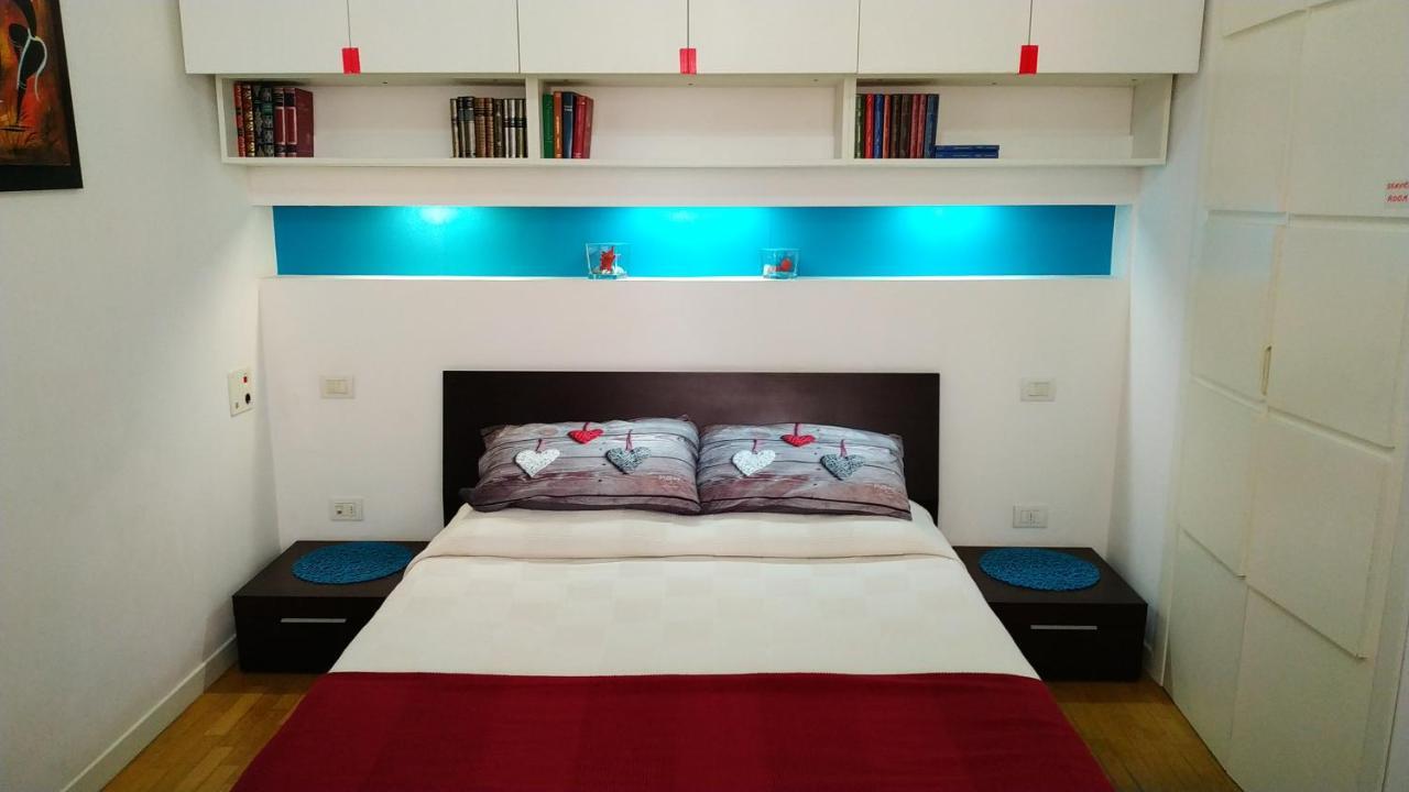 Apartment Coral & Turquoise Pozzuoli